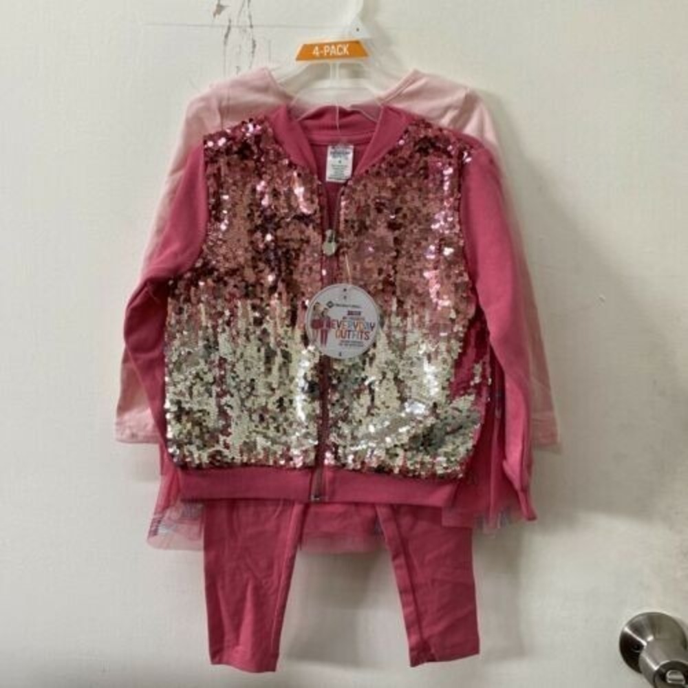 Member's Mark 4 Pack My Favorite Everyday Outfits PINK GIRLS 12